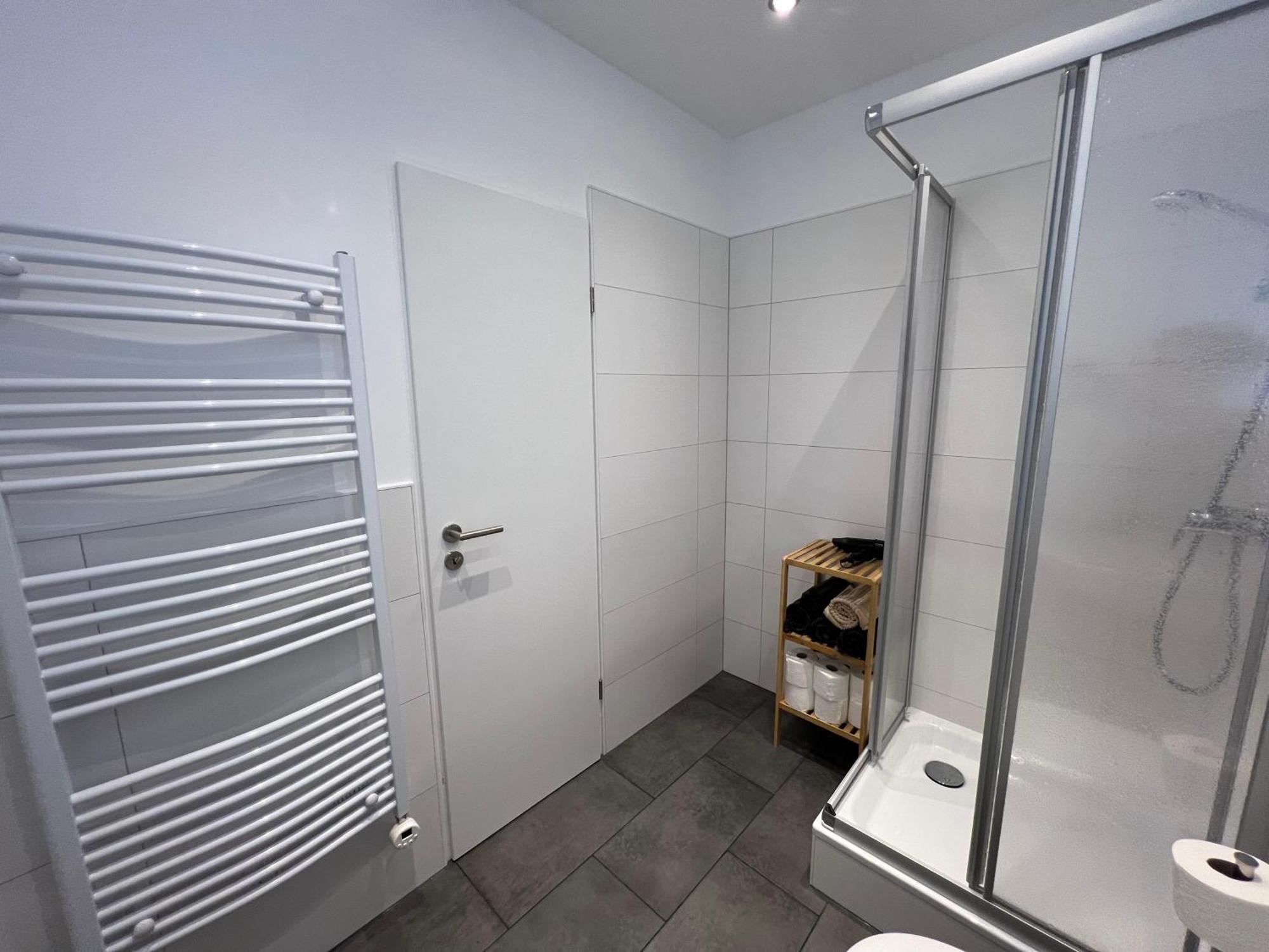 Gemuetliche 3-Zimmer-Wohnung Mit Panoramablick Und Kostenlosem Ueberdachten Parkplatz Winterberg Eksteriør bilde