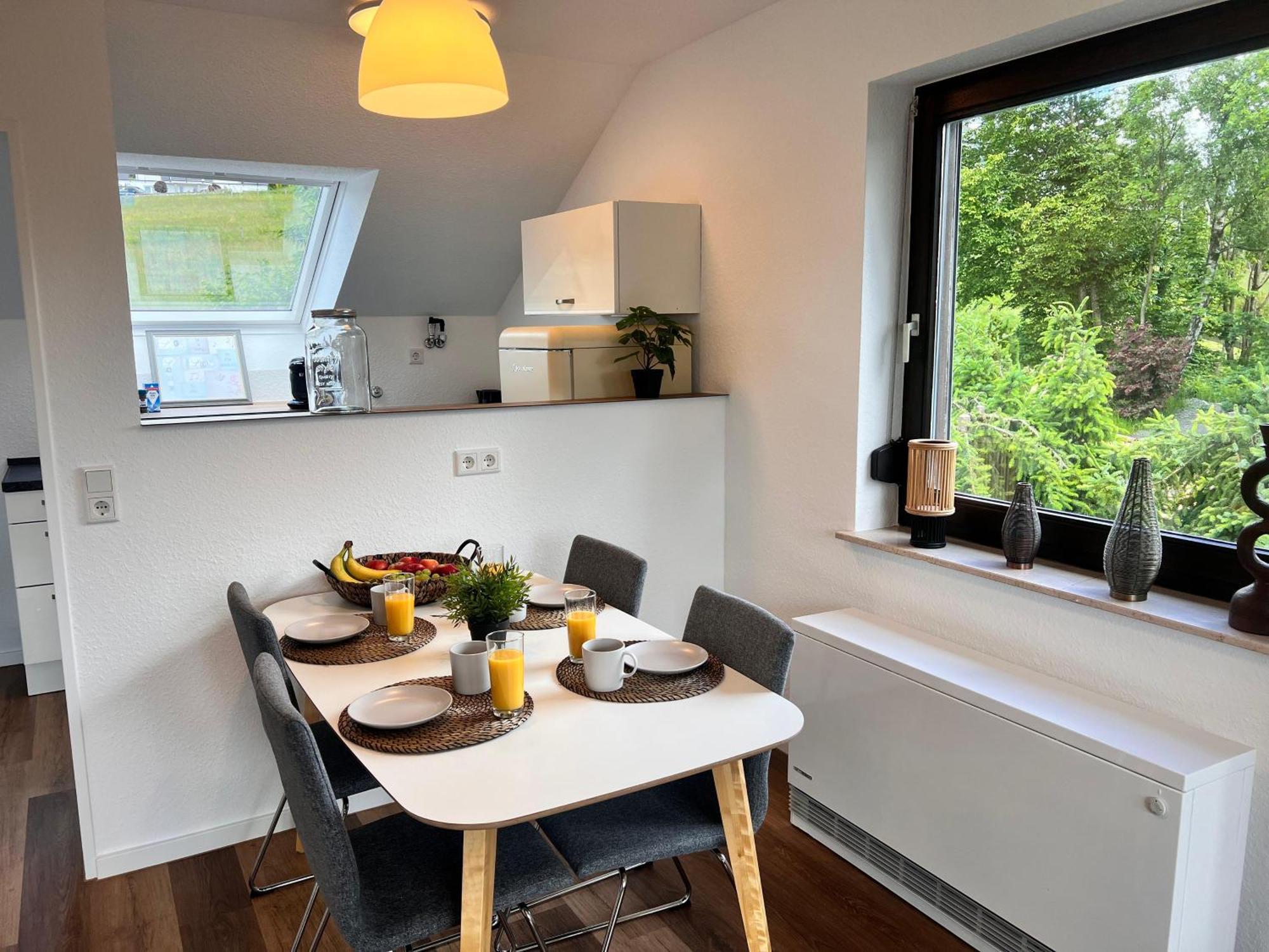 Gemuetliche 3-Zimmer-Wohnung Mit Panoramablick Und Kostenlosem Ueberdachten Parkplatz Winterberg Eksteriør bilde