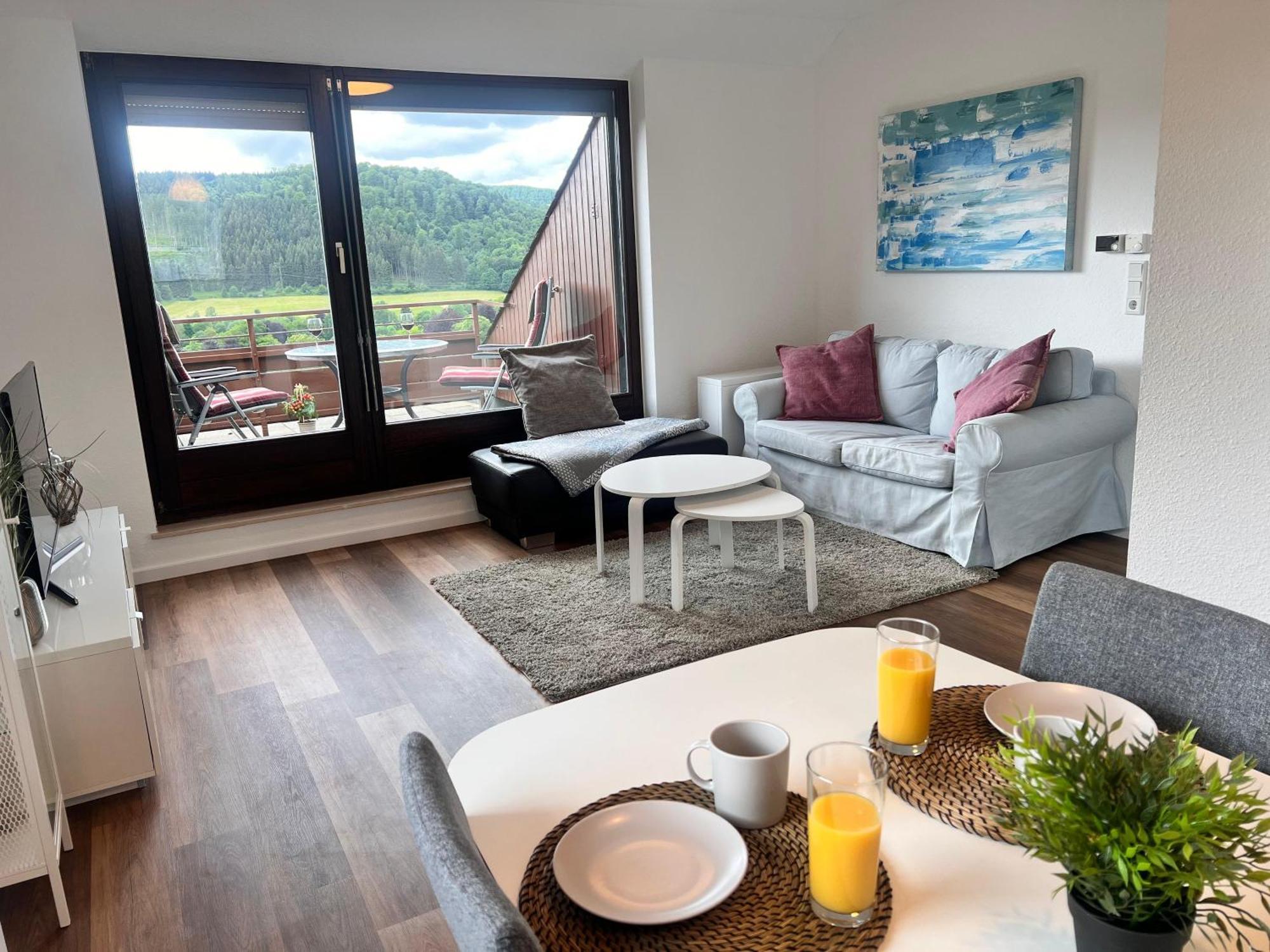 Gemuetliche 3-Zimmer-Wohnung Mit Panoramablick Und Kostenlosem Ueberdachten Parkplatz Winterberg Eksteriør bilde
